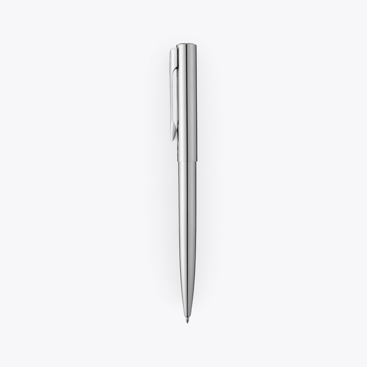 Stylo bille Waterman argenté, agrafe vue de profil