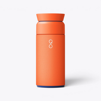 Gobelet Ocean Bottle orange avec petit logo blanc, vue de face