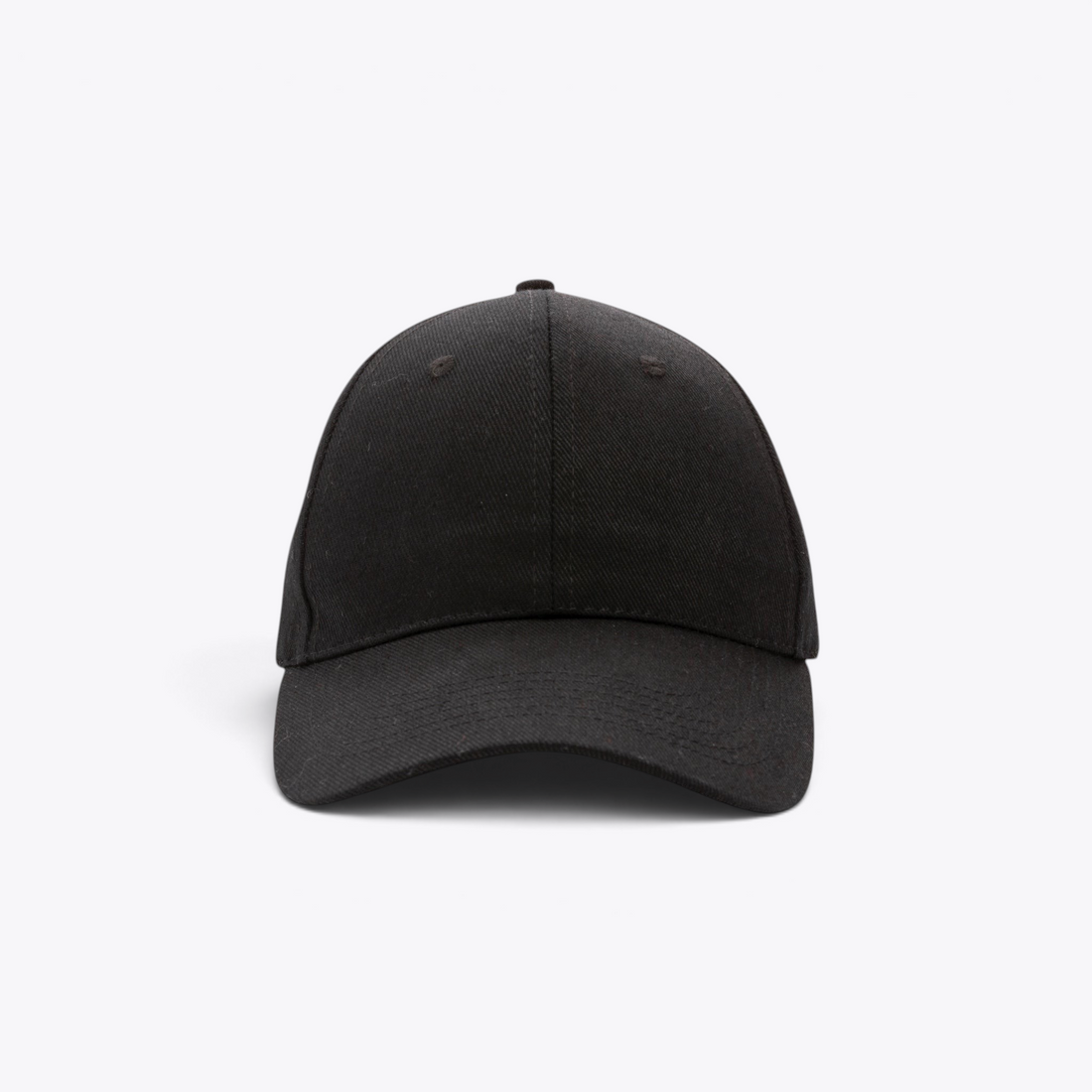 Casquette noire, vue de face