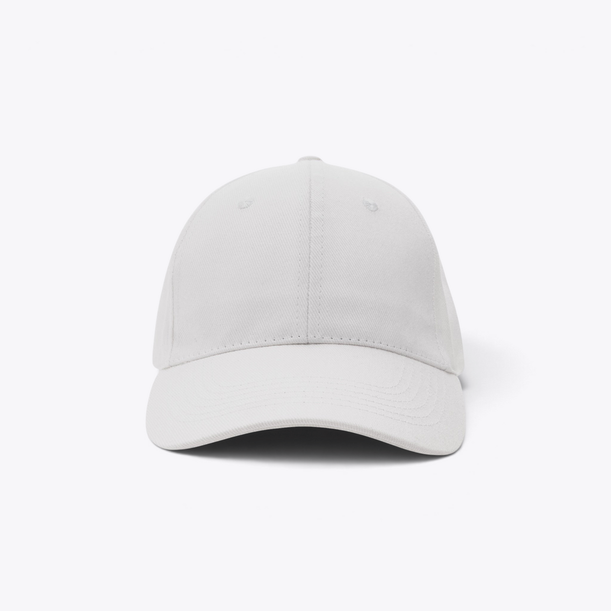 Casquette blanche, vue de face