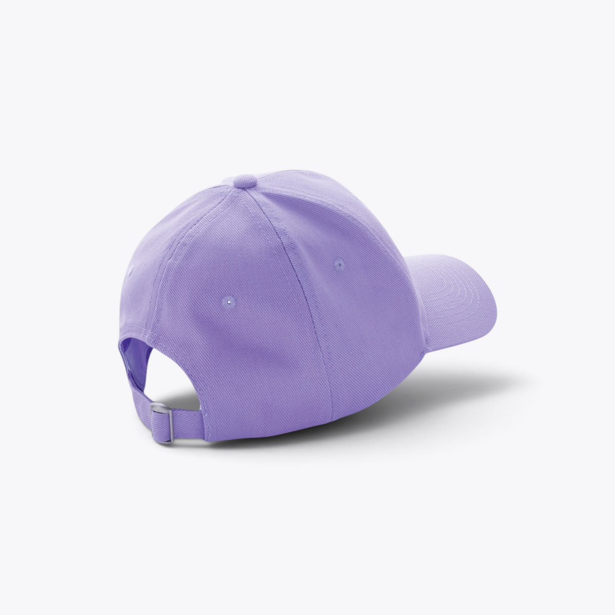 Casquette violette, vue arrière trois quarts