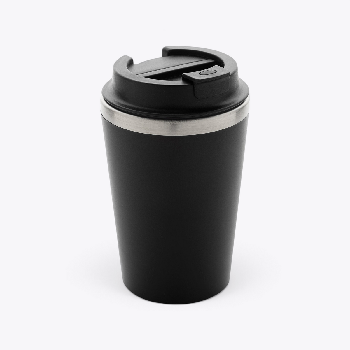 Mug isotherme 350 ml en acier recyclé noir, vue trois quarts