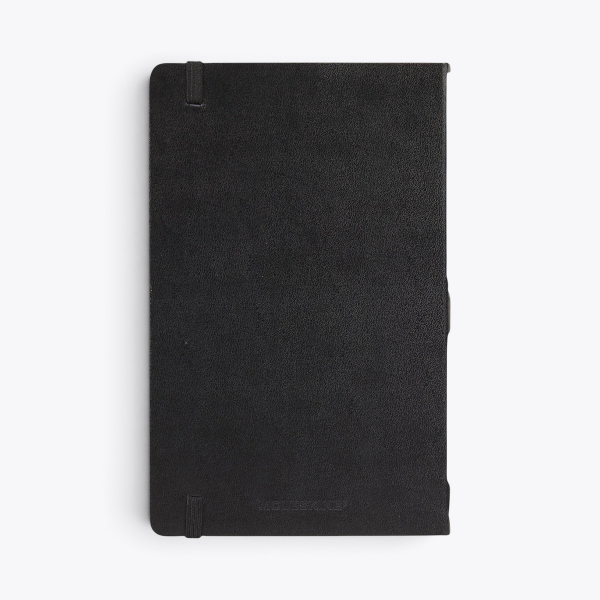 Carnet Moleskine noir fermé, vue arrière