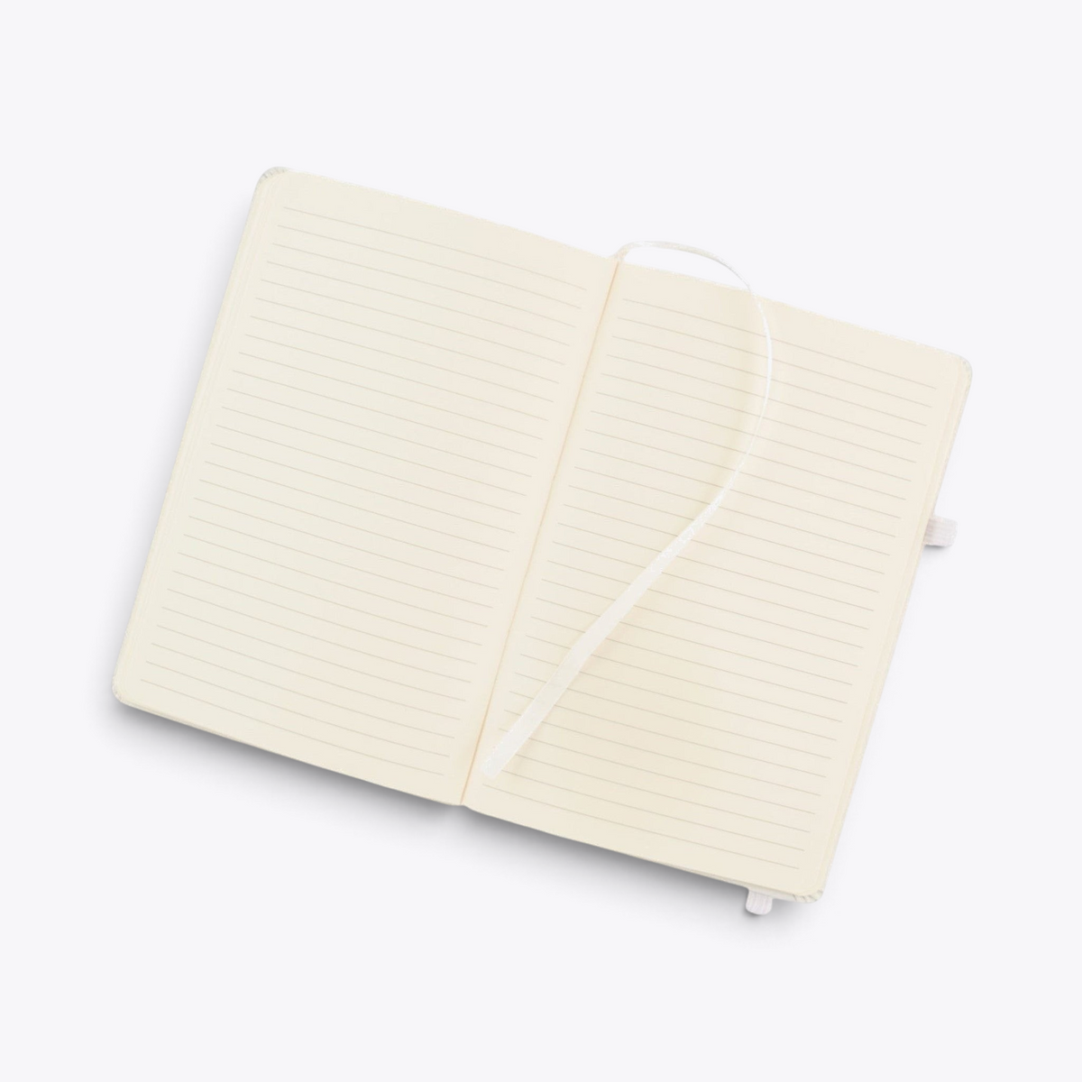 Carnet de notes blanc avec porte-stylo ouvert sur ses pages lignées