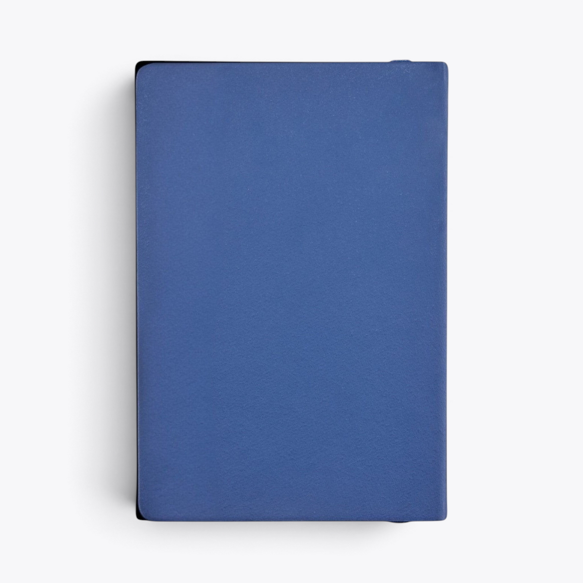 Carnet de notes bleu avec porte-stylo, vue arrière