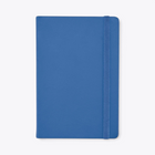Carnet de notes bleu roi avec porte-stylo et bande élastique, vue de face