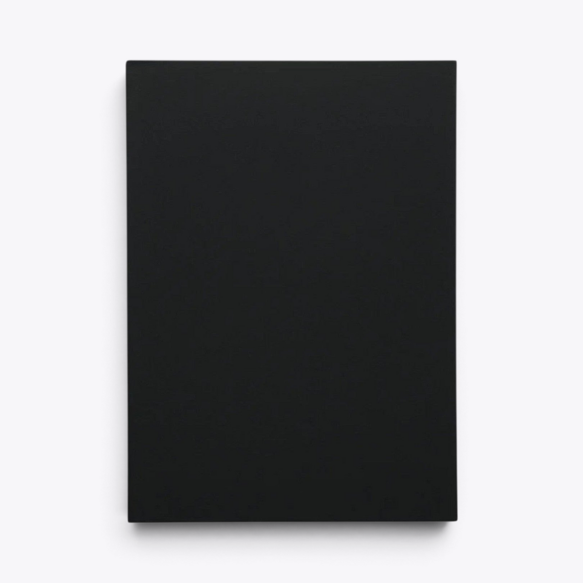 Carnet A5 noir fermé, vue arrière