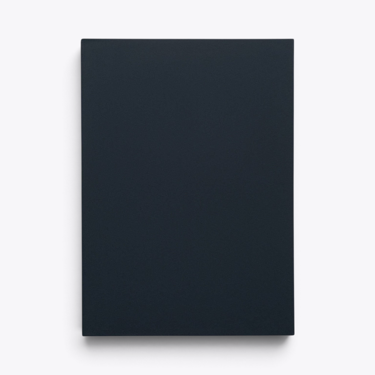 Carnet A5 bleu marine fermé, vue de face