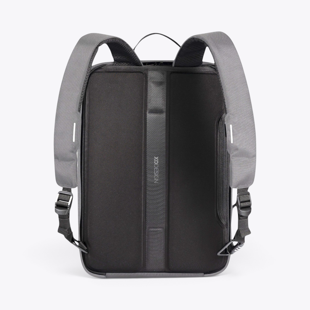Bobby Bizz 2.0 sac à dos et sacoche antivol gris, vue avec ordinateur