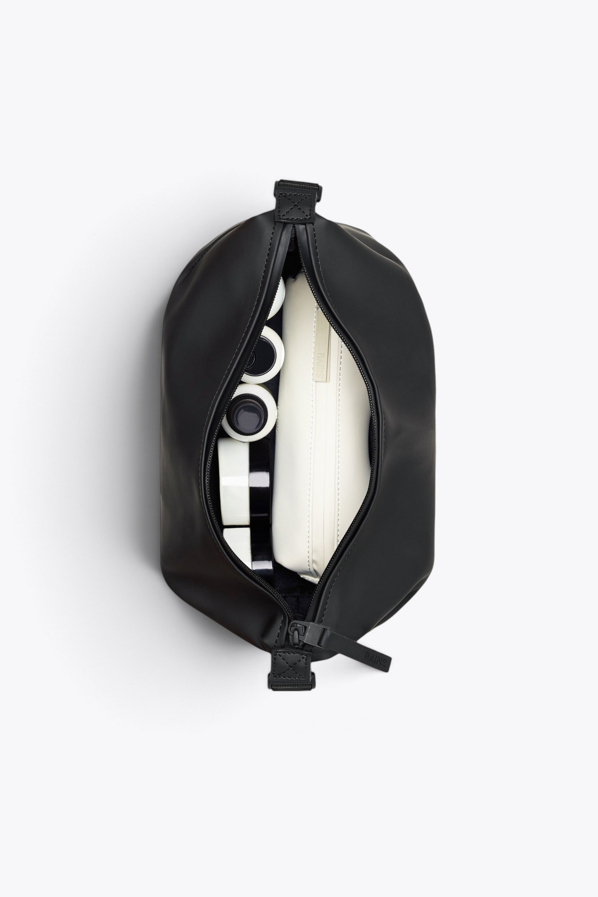 Trousse Hilo Wash Bag RAINS verte, compartiment intérieur