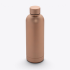 Bouteille isotherme inox recyclé 500 ml marron — vue légèrement en plongée