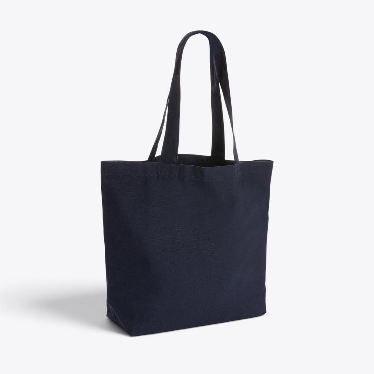 Tote bag en toile recyclée 240 g/m² bleu marine — vue de trois quarts