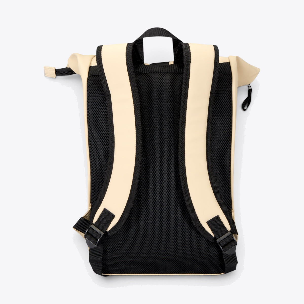 Sac à dos à rabat roulé beige, vue arrière avec bretelles