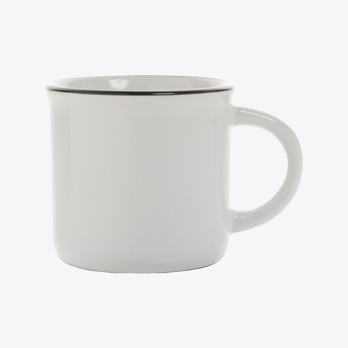 Tasse vintage en céramique blanche avec anse à droite