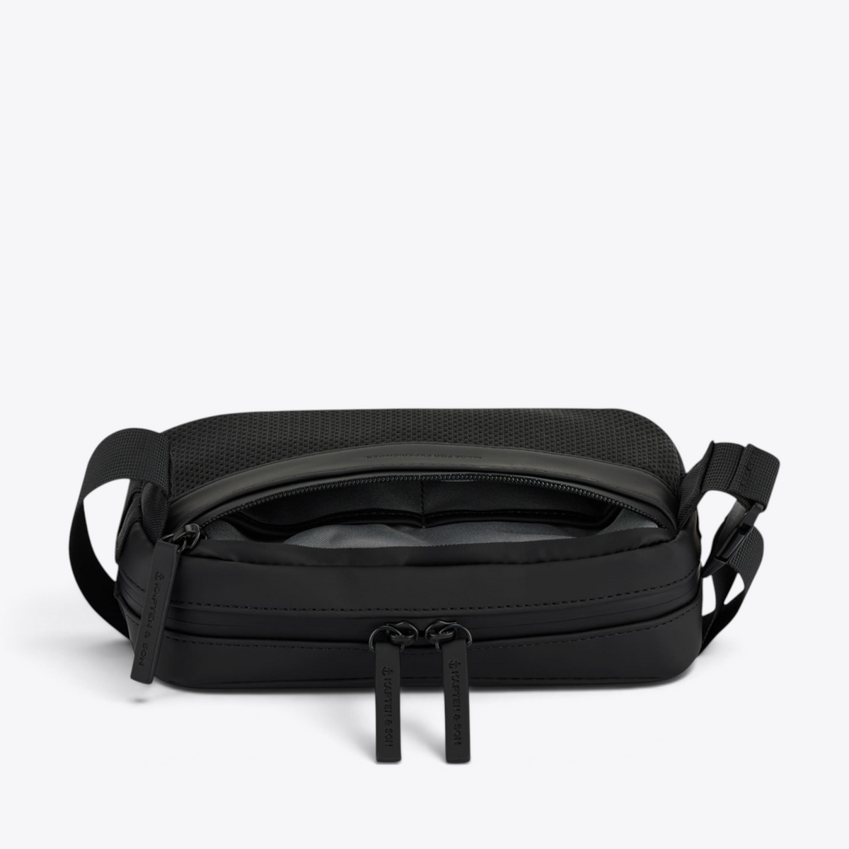 Bergen Pro Crossbody Kapten & Son noir — intérieur vu du dessus