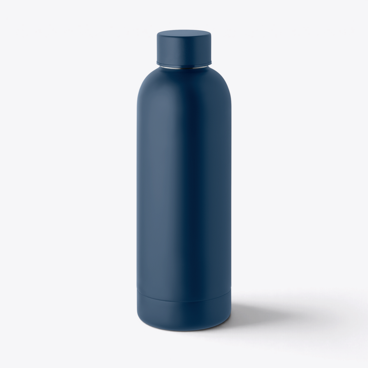 Bouteille isotherme recyclée 500 ml bleu marine, vue de face