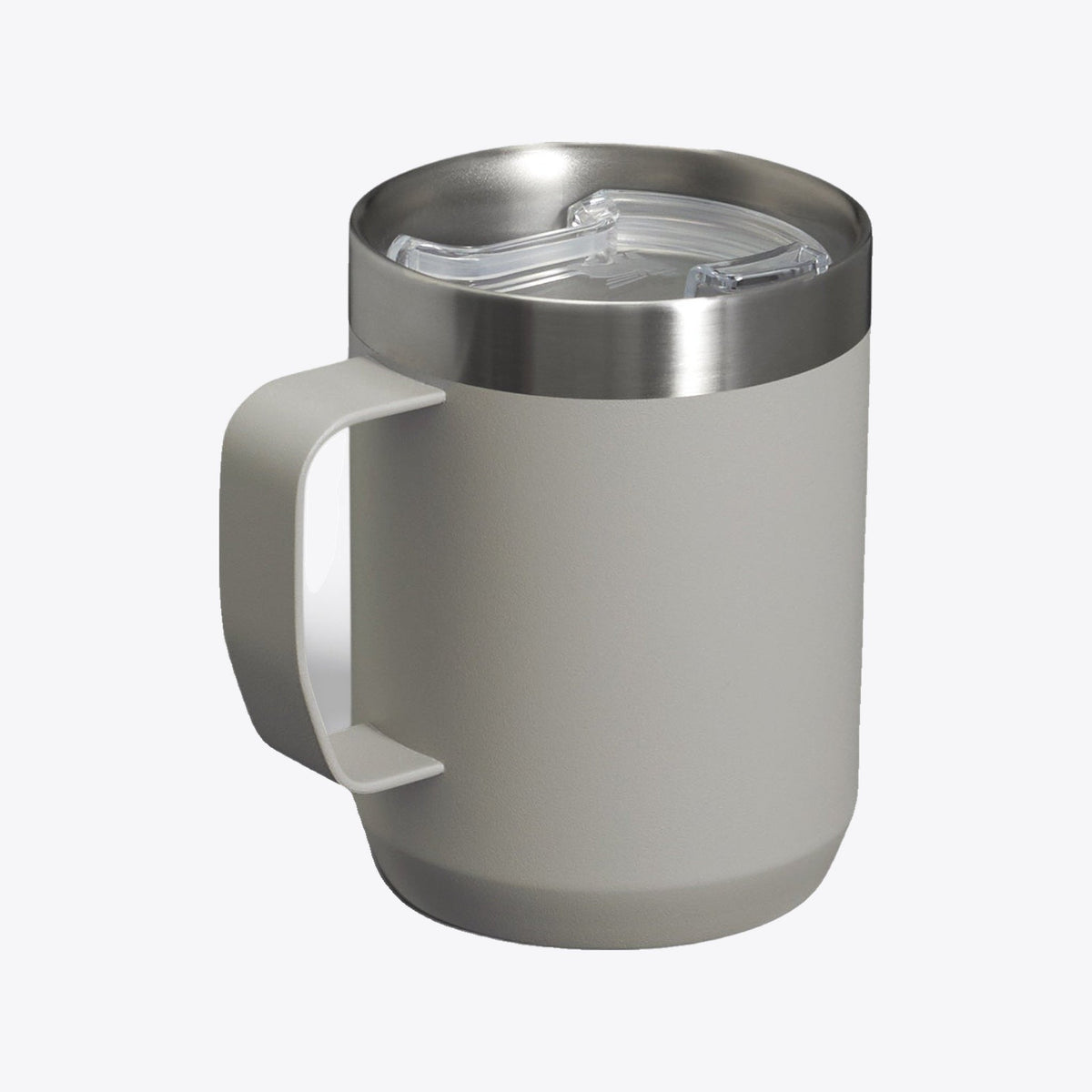 Tasse Stanley grise avec couvercle transparent, vue trois quarts