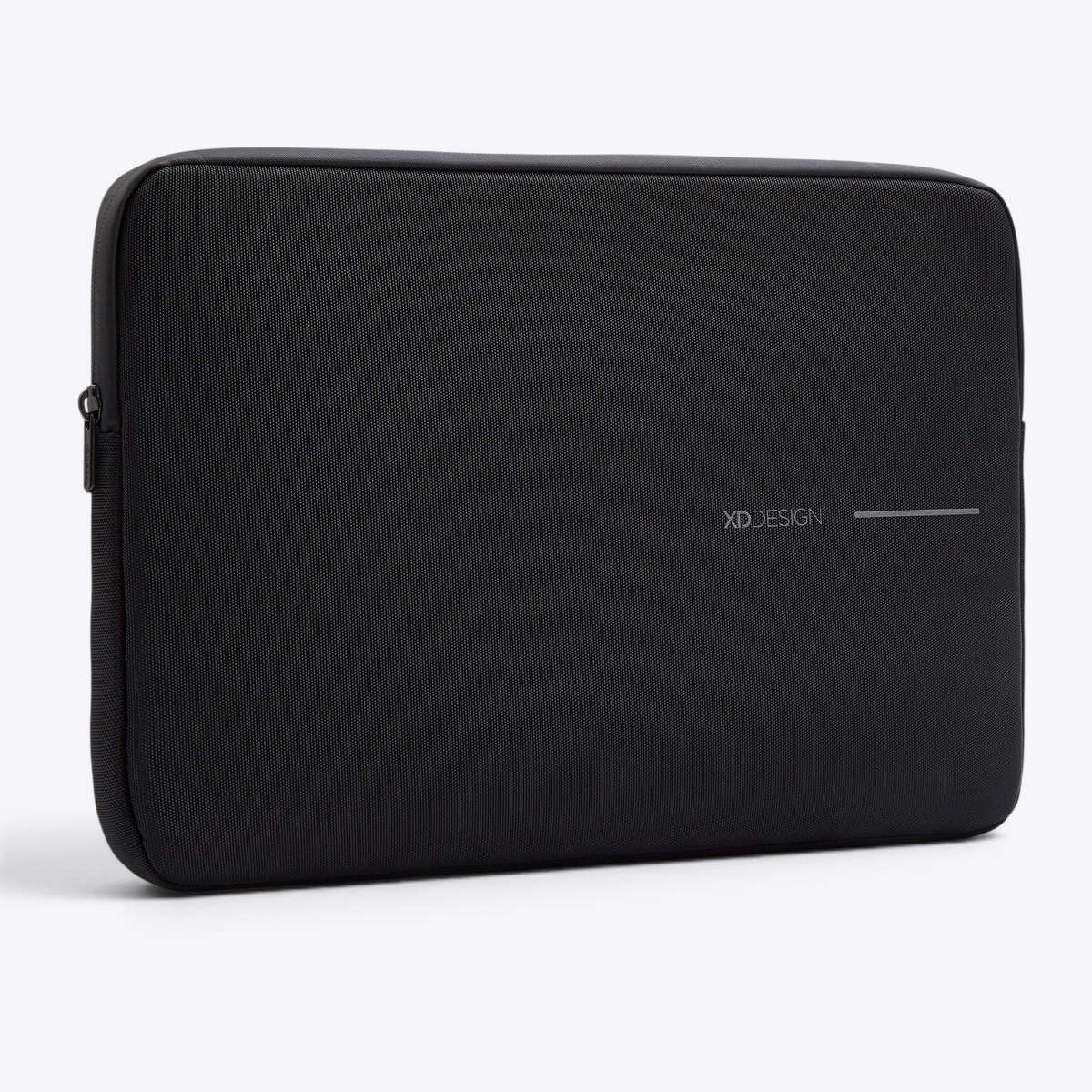TODAY MERCH XD Design 16-inch laptop sleeve in black recycled rPET material with a water-resistant zipper
