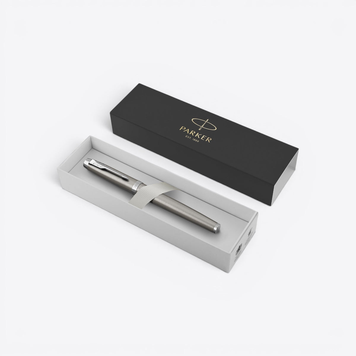 Stylo plume Parker gris présenté dans son coffret