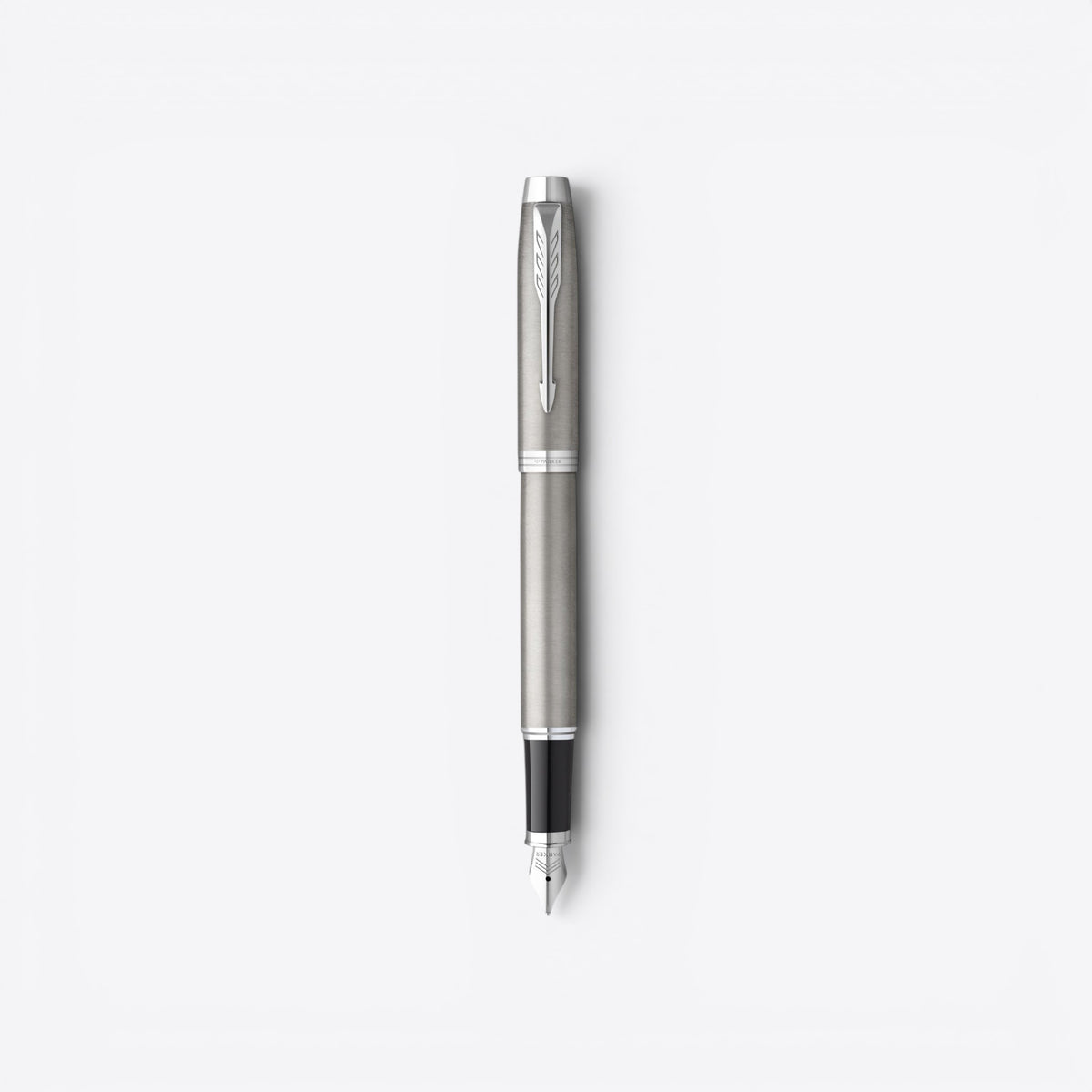 Stylo plume Parker gris ouvert, détail de la plume